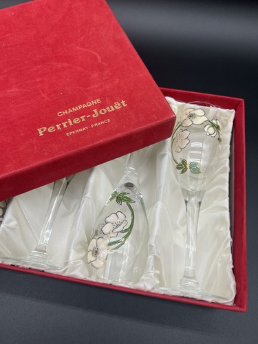 PERRIER JOUET Set of 6 Hand-Painted Floral 7.5" Crystal Champagne Flute Glasses - Picture 7 of 7