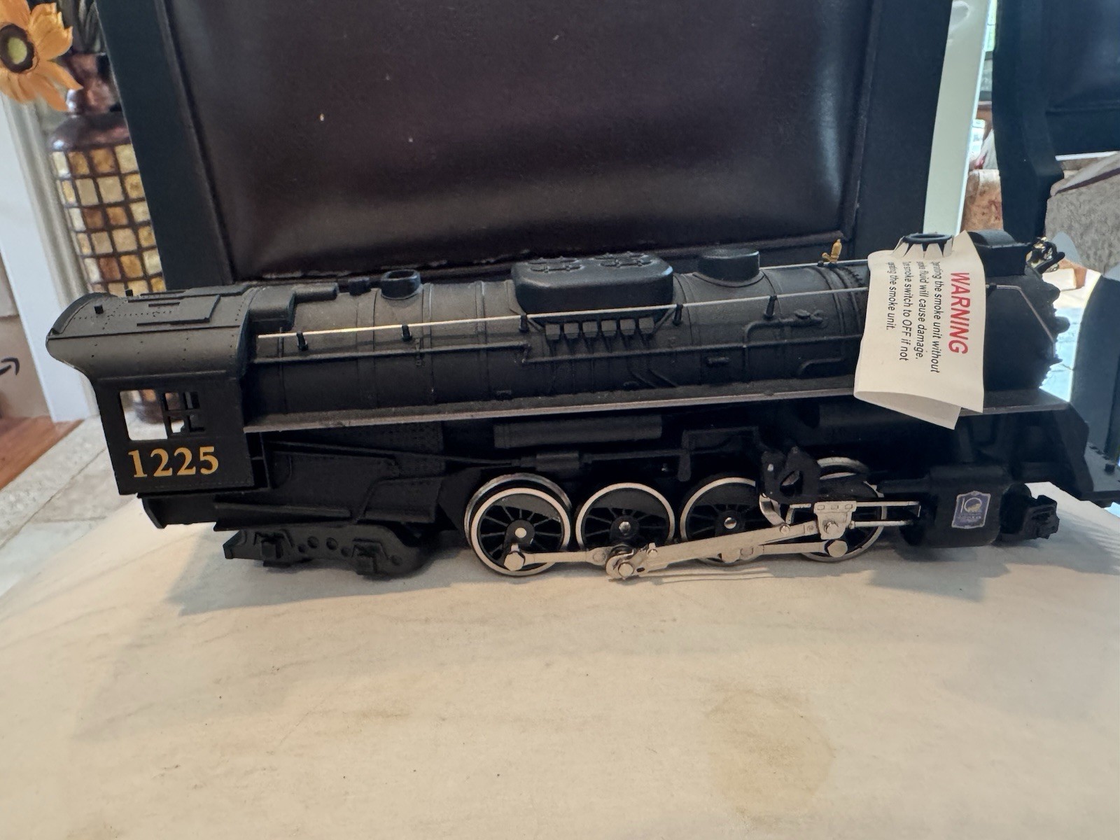 Picture 1 of 5
