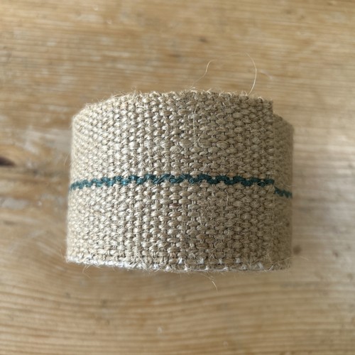Hessian Jute Upholstery Webbing Natural & Green 5.5cm Width 3.85 Cm Length - Picture 3 of 10