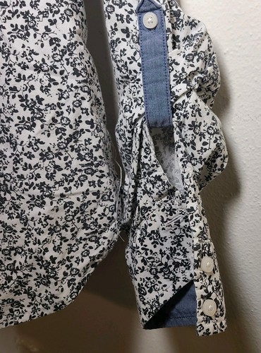 Tommy Hilfiger Womens Top Small Black White Floral Roll Tab Sleeve Button Up - Picture 6 of 7