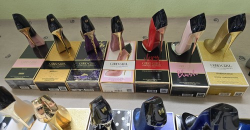 15x Carolina Herrera Collection Convolt 80ml ,1x30ml - Zdjęcie 3 z 18