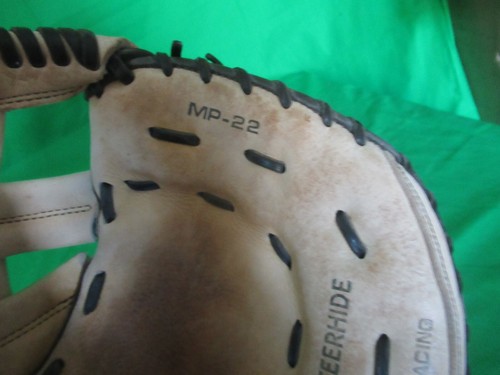 SSK MP-22 Medal Pro Series Fastpitch Softball Catcher's Mitt RH USA Steerhide - Picture 8 of 10