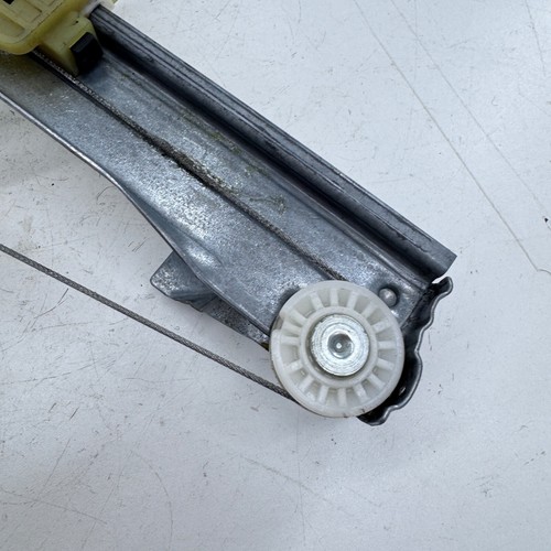 MOTOR VENTANA RENAULT CLIO MK4 5 PUERTAS 807213867R NSF LH PASAJERO DELANTERO IZQUIERDO 12-16 - Imagen 7 de 14