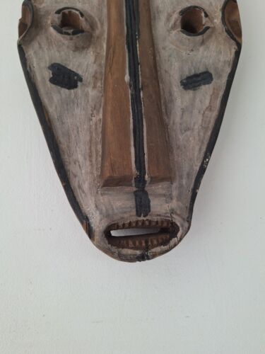 Masque africain bois sculpté style Pablo Picasso - Imagen 14 de 15