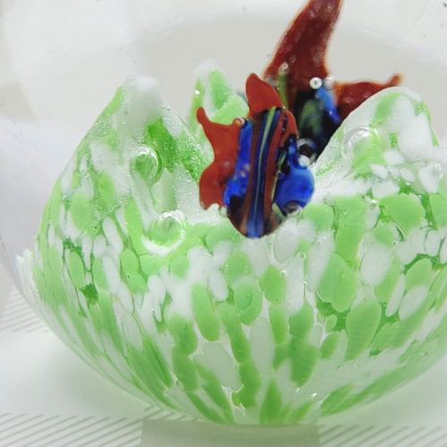 Tropical Fish Swimming Over Seascape GLASS Ball Paperweight Controlled Bubbles - Picture 10 of 23