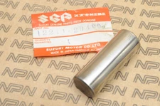 NOS Suzuki 1982 RM80 Crank Pin Shaft 12211-20400
