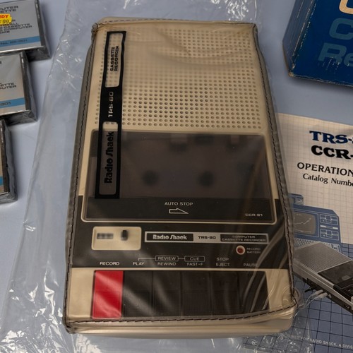 VINTAGE RADIO SHACK TRS80 CCR81 TANDY COMPUTER CASSETTE RECORDER + 3 TAPES - Picture 13 of 14