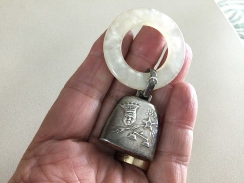 Signed WEB Vintage Little King Sterling Silver Baby Rattle w/ MOP Ring - Picture 7 of 11