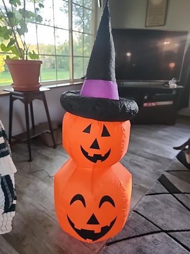 Huntington Home Inflatable Pumpkin -2 Pumpkins w/ Witch Hat- 4 feet tall - Picture 2 of 3