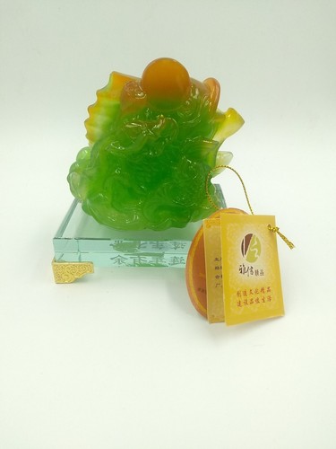 Vintage jade color Koi Money Fish Resin & Glass Statue Figurine Lined Box - Picture 4 of 19