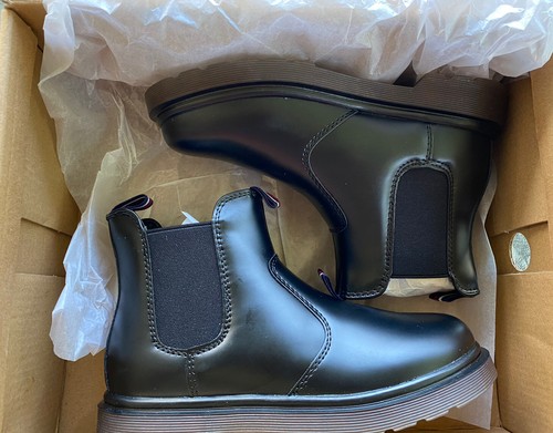 New Unisex Jordi Gigo Kids Chelsea Size 11 Black - Picture 2 of 6