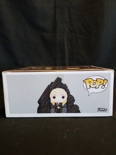NIB - Funko Pop! - Game of Thrones - DAENERYS TARGARYEN On Dragonstone Throne - Picture 8 of 9