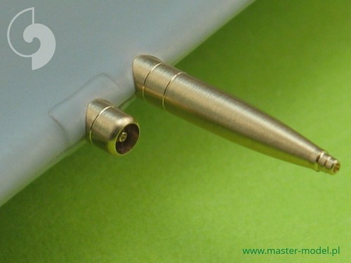 AM-72-006, Supermarine Spitfire E Wing Late - Hispano 20mm & 0,50cal, Master 1/72 - Bild 2 von 3