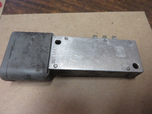 FORD LINCOLN MERCURY IGNITION CONTROL MODULE (TFI) OEM # E6SF12A297A1A - Picture 2 of 3