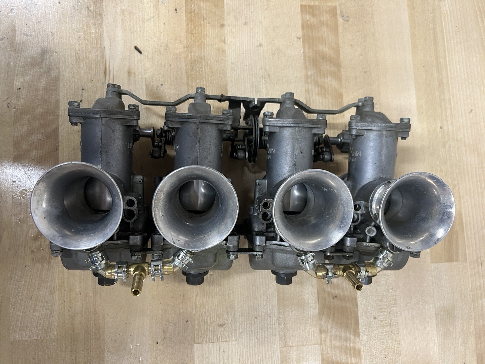 KEIHIN CR31 Smoothbore (Tickler) Racing Carburetors Honda CR750 CB750