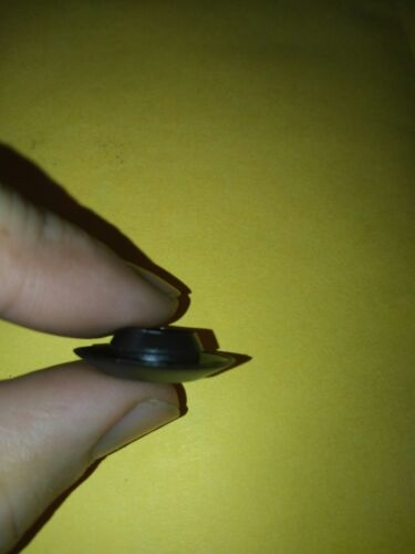 9/16 inch sheet metal auto body plastic panel flush fit fender hole plug qt(10)f - Picture 3 of 6