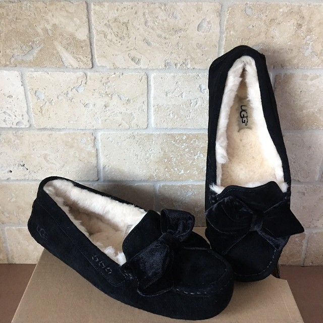 ugg clara