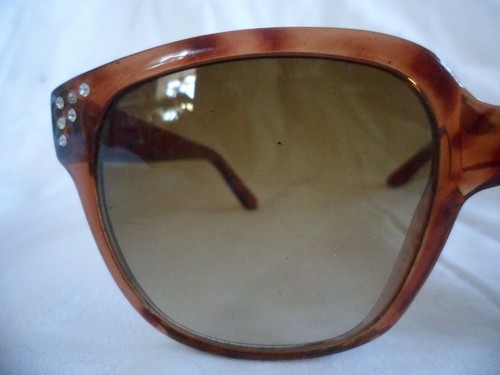 Revlon Sonnenbrille Damen Schildpatt Schmetterling 100% UV-Schutz Strass NEU - Bild 4 von 12