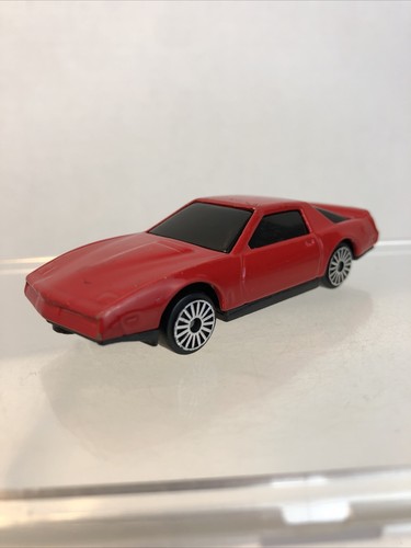 Maisto 1982 Firebird Red 1:64 Die Cast - Picture 9 of 12