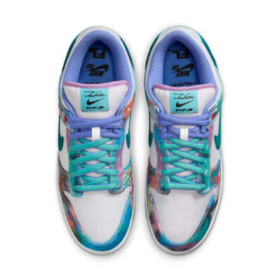 Size 7 - Nike Futura Laboratories x Dunk SB Low Bleached