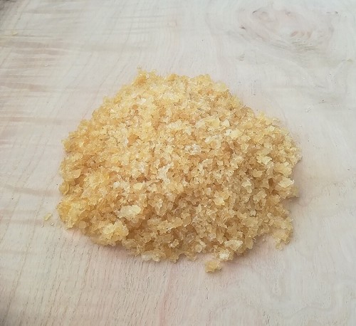 ANIMAL NATURAL GLUE - 30 YEARS OLD PREMIUM HOT HIDE GLUE 1KG = 2lb 3.273965oz - 第 1/2 張圖片