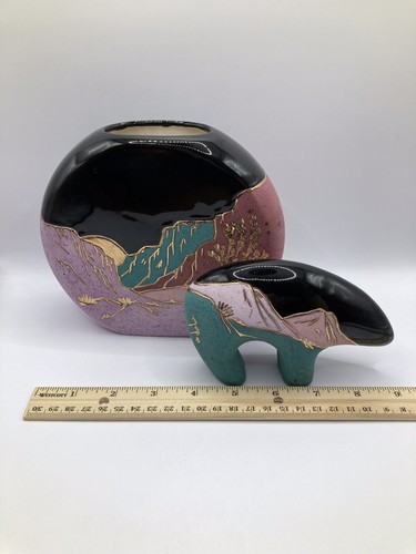 Southwestern Native American Pottery Vase and Bear Figurine signed MMc ‘91    *7 - Picture 3 of 5