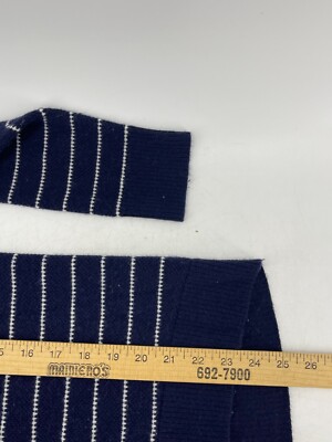 GAP アメリカ古着❗️women&#39;s Lニットセーター紺色ネイビー GAP アメリカ古着❗️women's Lニットセーター紺色ネイビーの