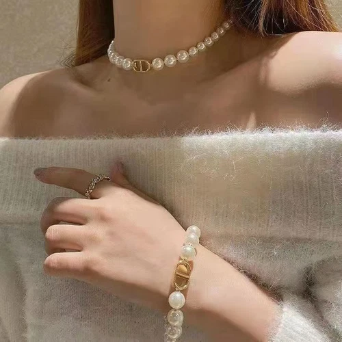 Collana e bracciale perle orecchini girocollo CD set per donna regalo matrimonio classico. - Foto 6 di 14