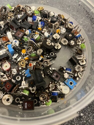 Lot of Assorted Vintage Trimmer Potentiometers - Ideal for Repair & DIY Projects - Picture 3 of 7