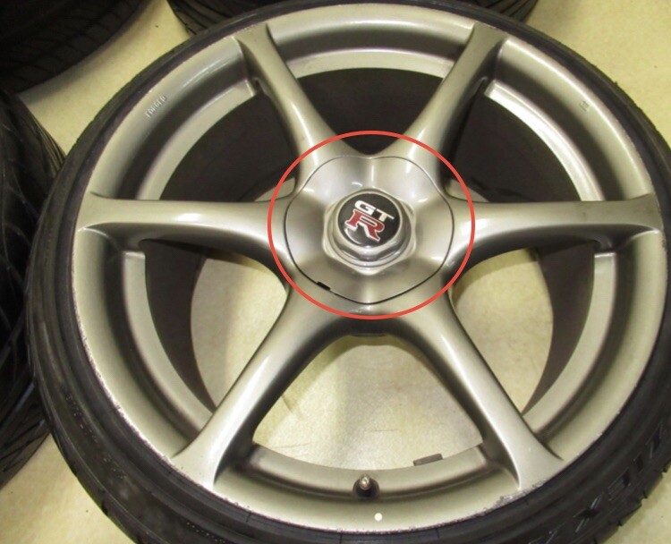 New Genuine OEM R34 Nissan Skyline GT-R Wheel Center Cap X1 JDM