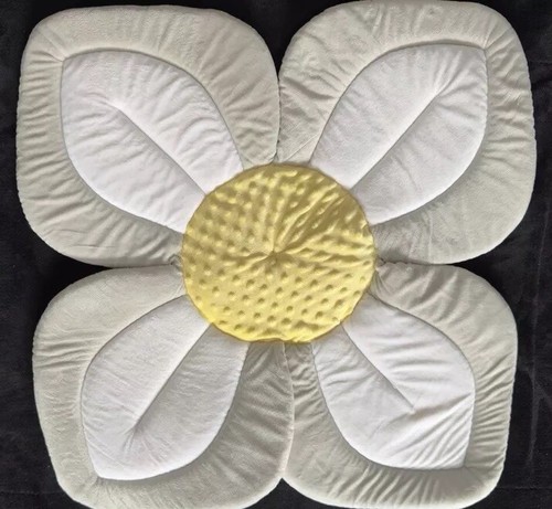 Bloomingbath Sink Bath Lotus Baby Flower Gray White Yellow Plush