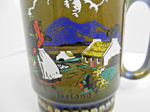 Vintage Wade Irish Porcelain Coffee / Tea Mug "Ireland" Country Landscape 12 oz - Picture 2 of 8