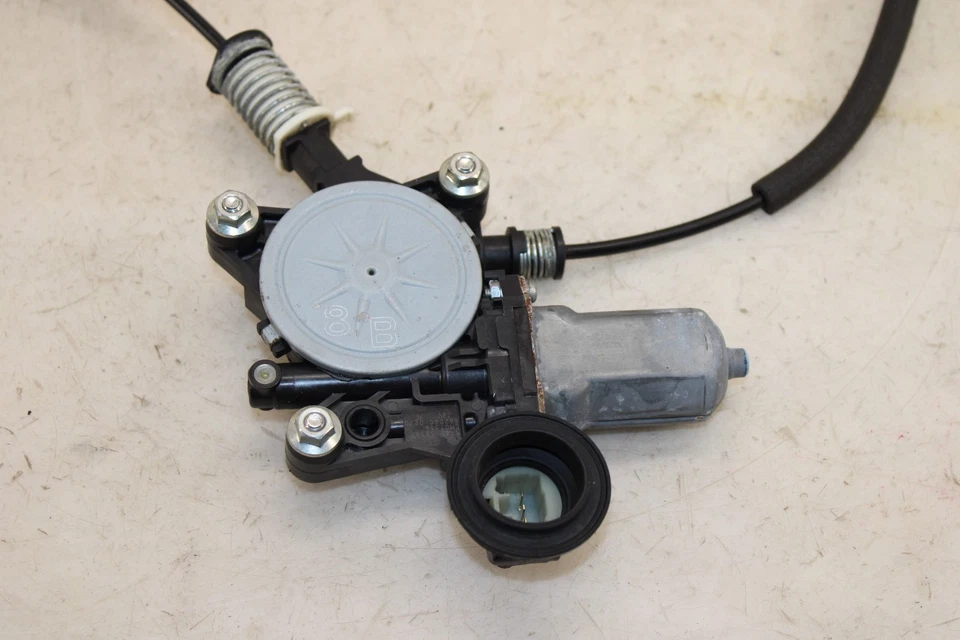 2017-2020 Fiat 124 Spider Left Window Regulator OEM MZ9 - Image 2 of 4