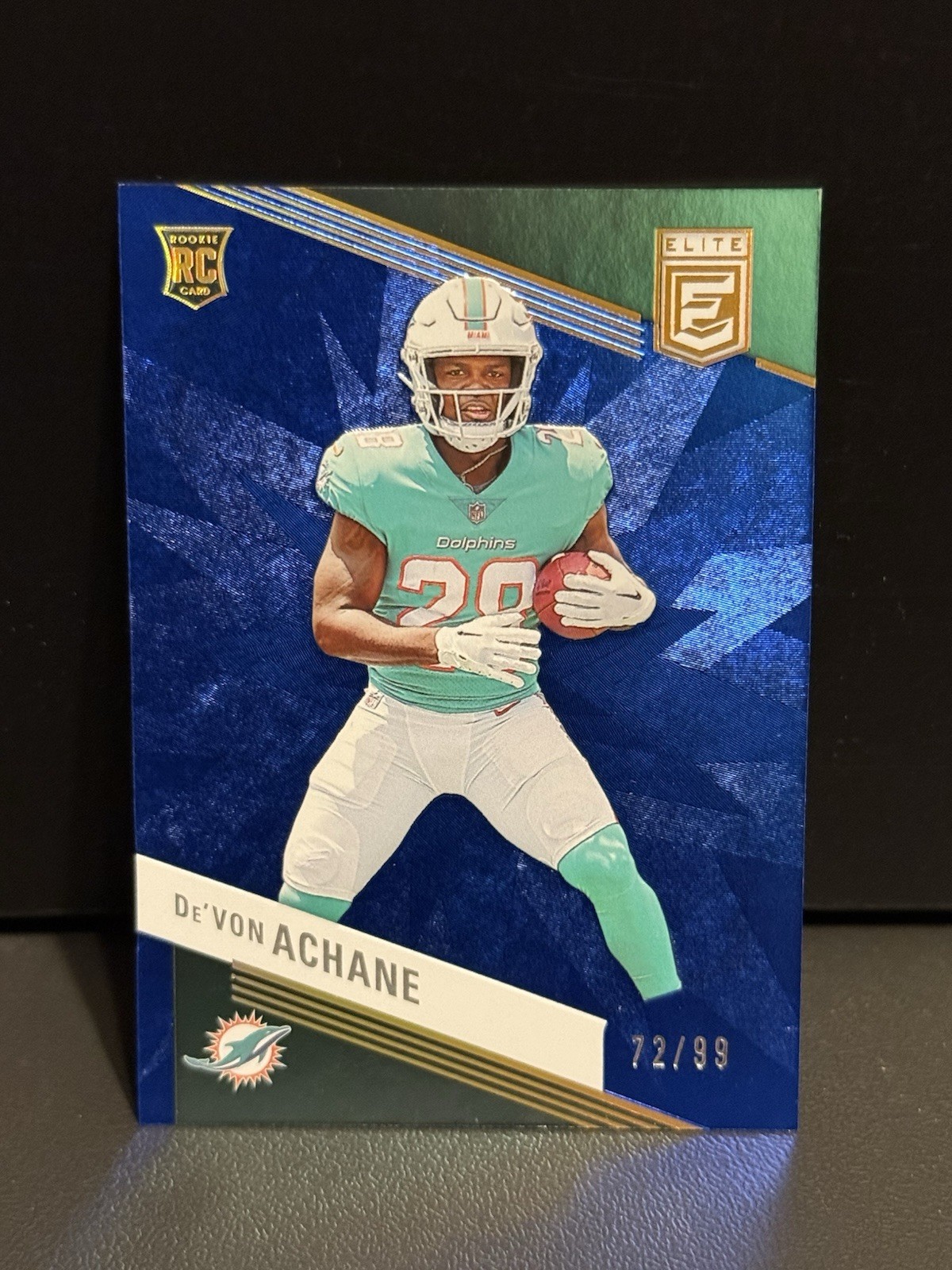 De’Von Achane RC BLUE /99 - 2023 Panini Donruss Elite Football - Miami Dolphins
