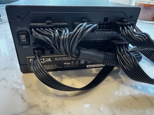 Fractal Design Ion+ 660p Platinum 660W Fully Modular Power Supply - Picture 3 of 3