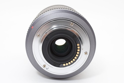 Panasonic LUMIX G VARIO 45-200mm f/4-5.6 MEGA O.I.S. H-FS045200 [EXC++] E2814 - Picture 6 of 13