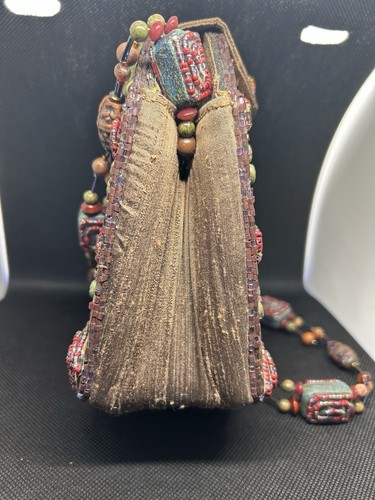 Bolso de hombro pequeño Mary Francis de colección con cuentas pesadas estampado de seda negro - Imagen 11 de 14