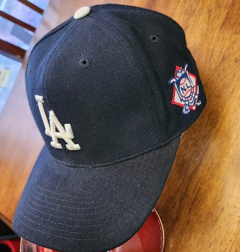 Vintage LA Dodgers Hat Men Strapback Adjustable One Size Wool 90s Gross Cap NL - Picture 2 of 9