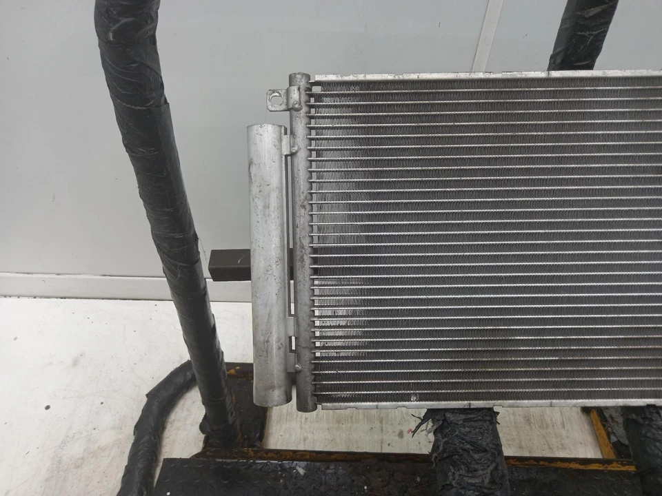 VAUXHALL CORSA A/C Condenser/Radiator 2006-2015 1.2L A13DTC   - Image 2 of 4