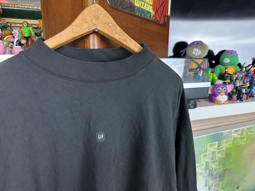 Camisa Gap YZY Yeezy Mini Logo Negra Manga Larga - Imagen 3 de 4