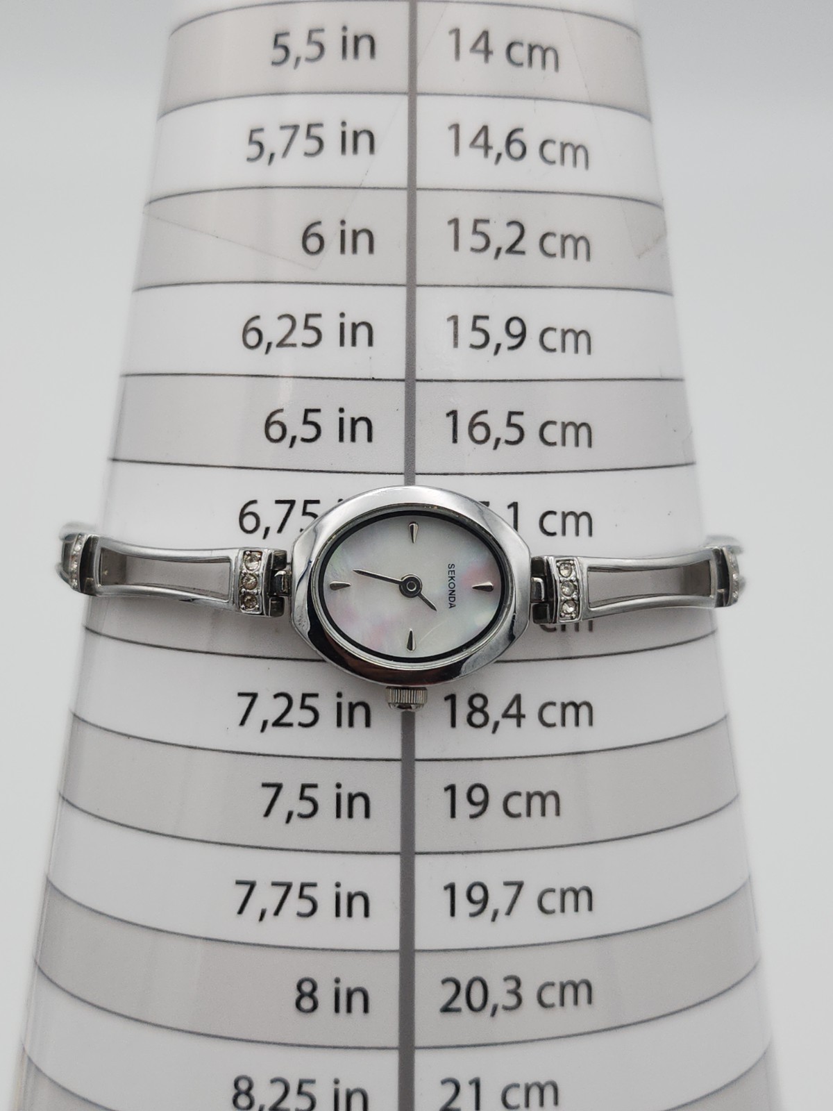 Sekonda Quartz Analogue White Dial Silver Bracelet Oval Ladies Watch 4016G image 10
