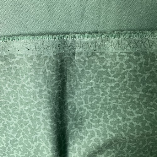 2 metres of vintage Laura Ashley Firenze material from 1985 - Picture 4 of 5