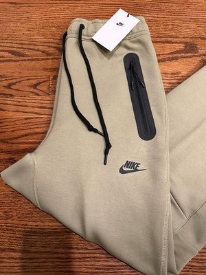 Nike Tech Fleece Open Hem Pants Mens Size Small Neutral Olive