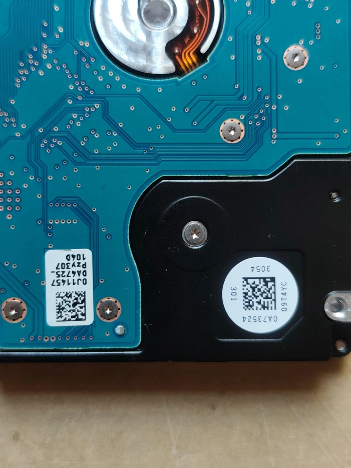 HGST HTS547575A9E384 750GB 2,5" HDD Festplatte 5400rpm SATAII 8MB - Bild 3 von 4