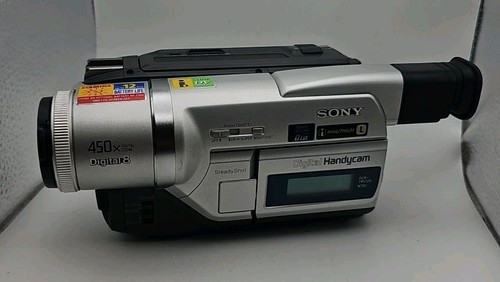 Sony Handycam DCR-TRV120 Digital8 Camcorder Record Transfer Play Hi8 Video 8MM