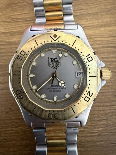 TAG Heuer Professional 3000 Quartz Watch Gray Dial Gold Bezel 200m Water Resista - Picture 2 of 5