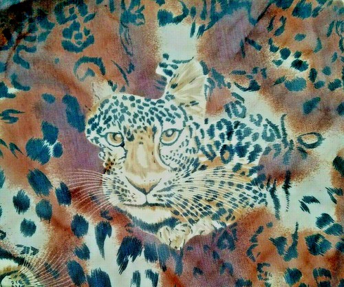 scarf animal print LEOPARD Toss 43x43" brown no labels Unbranded Content Unknown - Picture 3 of 6