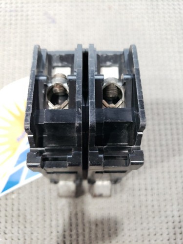 Interruptor de circuito Siemens 100 amperios tipo doble polo QP #2 - Imagen 2 de 8