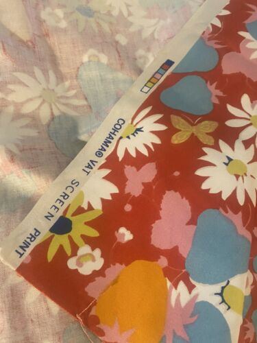 Vtg Cohama Poly Cotton ? Fabric Mod Hippie Flower “Strawberry Fields” 240x48” - Picture 3 of 7