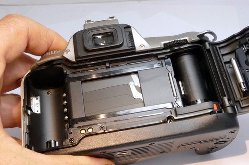 Nikon N55 SLR 35mm Film Camera body only - - untested AS IS, might work or not - Picture 10 of 10